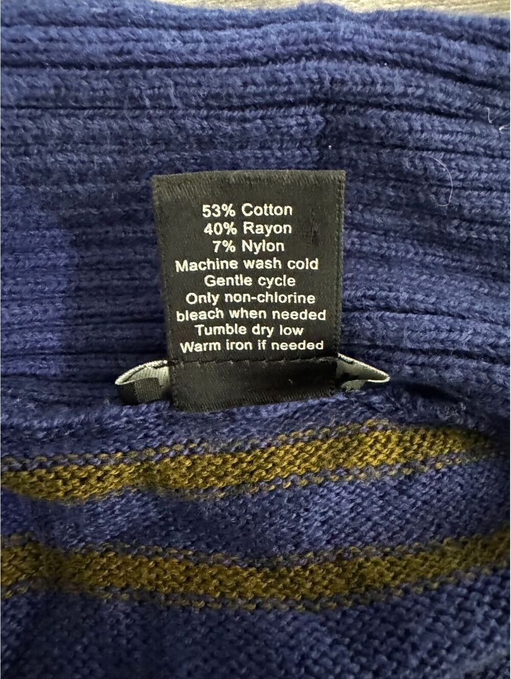 Vintage Y2K Ann Taylor Striped Cardigan Sweater | Size Medium | Very Good - Picture 3 of 4